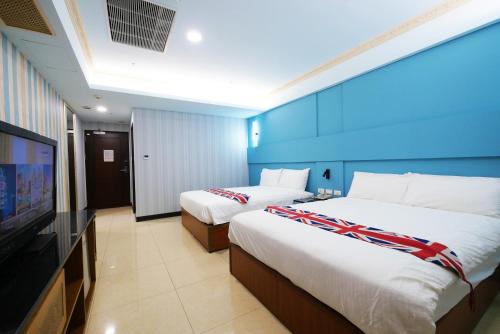 room detail thumbnail 1