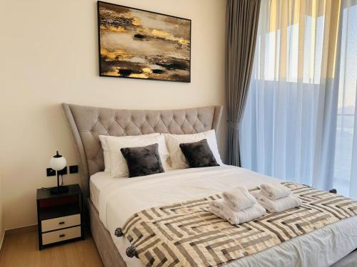 Sleek 1br In Jvc Free Parking Pool & Balcony, Дубай (фото 6)