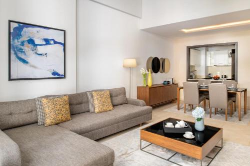 One-Bedroom Apartment image 10