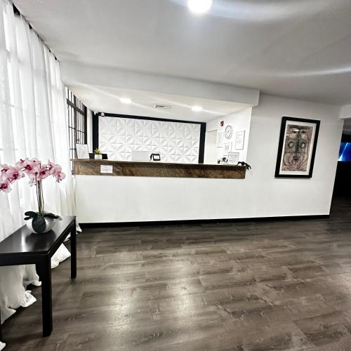 S.J. スイーツ ホテル (S.J. Suites Hotel) in サン フアン