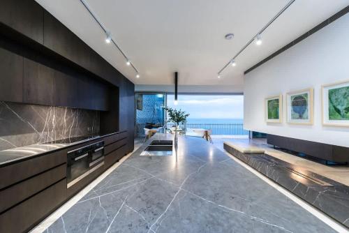 m² 7 slaapkamer, 6 privé badkamer Vrijstaande woning in Marino (180° Marino) in Marino