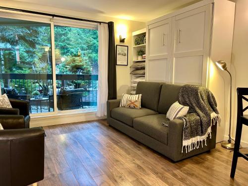 Cozy Whistler Highland Ski Nook in Whistler, Canada