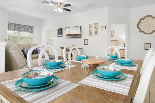 The Disney Den at Oakwater Resort in Orlando, USA