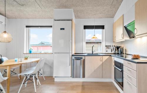 Kitchen, Three-Bedroom Holiday Home In Haderslev in Kelstrup