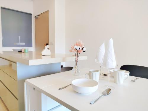 Lucentia Residences by Manhattan Group - main image