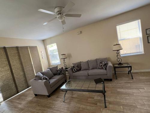 Book Now Disney and Theme Parks Days, Poolside Family Villa Awaits in Davenport, USA