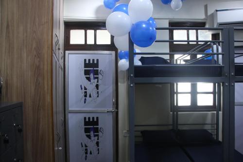 Fostel- The Fort Hostel near สนามกีฬาวังเฮดิ