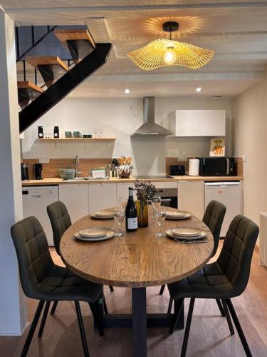 Châteaux de la Loire - Près de Tours - Cottage EAU CALME en Bord de Lac (Chateaux de la Loire - Pres de Tours - Cottage EAU CALME en Bord de Lac) in 聖阿韋坦