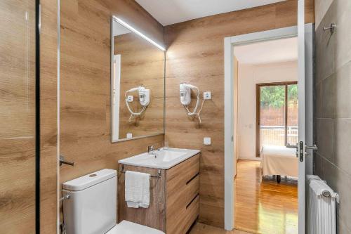 Two-Bedroom Apartment (4 Adults) - Top Floor without Lift image 1