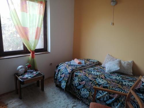1 twin bed