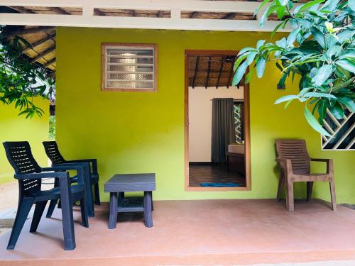 المرافق, Hampi Village Jungle Resort in هامبي