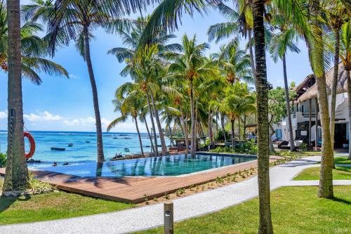 Seasense Boutique Hotel & Spa - Tap to explore photos