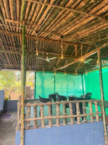Beach Hive, Mangalúr (fotografie 7)
