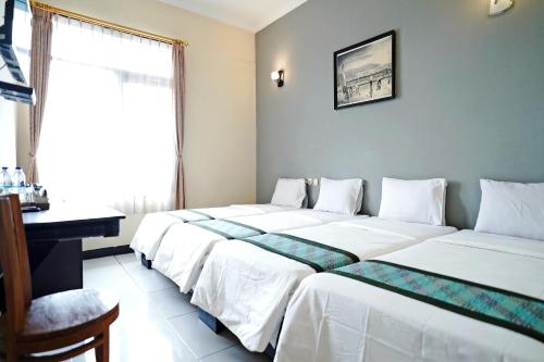 Saung Balibu Hotel Room Type - Deluxe Double Room