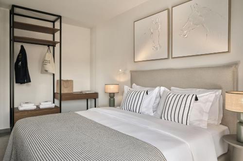 Vision Gazi Room Type - One-Bedroom Suite with Balcony
