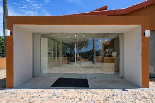 Spa, San Lameer Villa 1604 - 4 Bedroom Premier - 8 pax - San Lameer Rental Agency in 南布隆姆