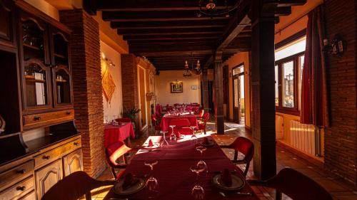 Hotel La Casa Grande del Burgo in El Burgo