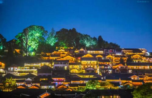 丽江古城御府庭院客栈, Lijiang (photo 2)