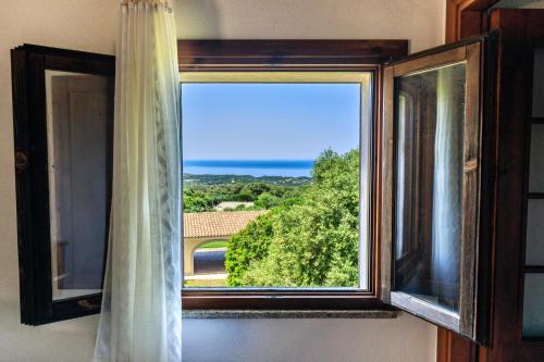 Residence with swimming-pool in Badesi, apartments with private terrace, Badesi (Foto 8)