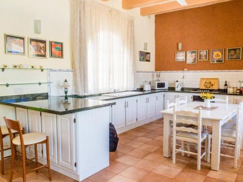 Nuffara - a charming traditional Farmhouse with a large pool, Xagħra (foto 9)