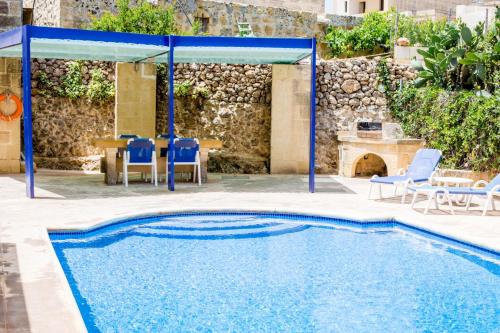 Nuffara - a charming traditional Farmhouse with a large pool, Xagħra (foto 7)