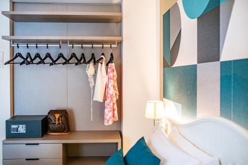 Hotel Capitol - image 12