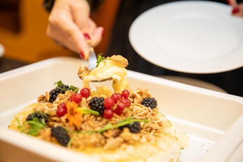 VIP Executive Picoas Hotel - image 12