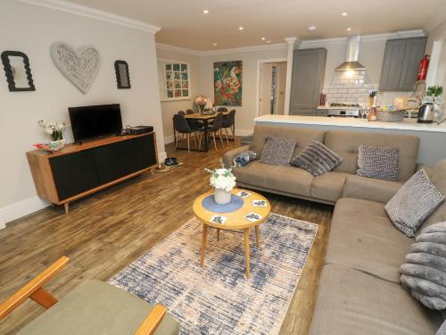 Hotellet från utsidan, Rookley Lake Cottage in Central Wight