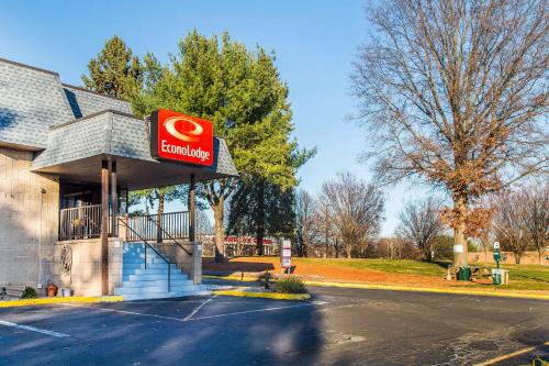 Econo Lodge Milldale - Southington in Plantsville, USA