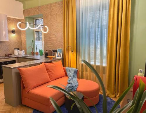 Unique studio apartment in Riga center - Tap to explore photos