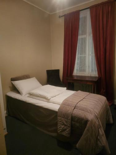 1 twin bed