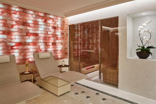 Sauna, Hotel de Crillon near Musee d'Orsay Museum