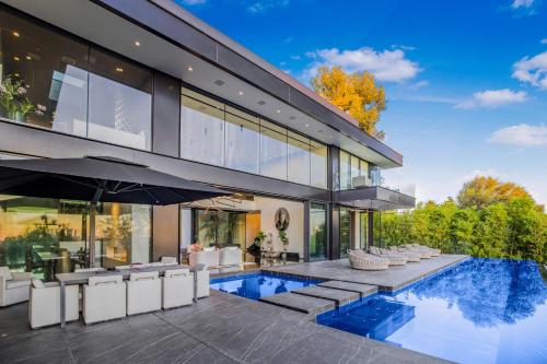 London Dream in Los Angeles, USA