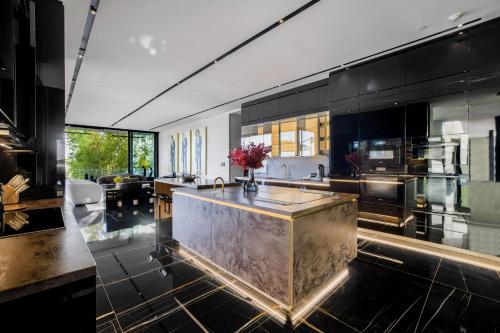 London Dream in Los Angeles, USA
