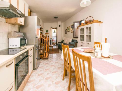 Dotări, Apartment Grdelin in Biograd na Moru