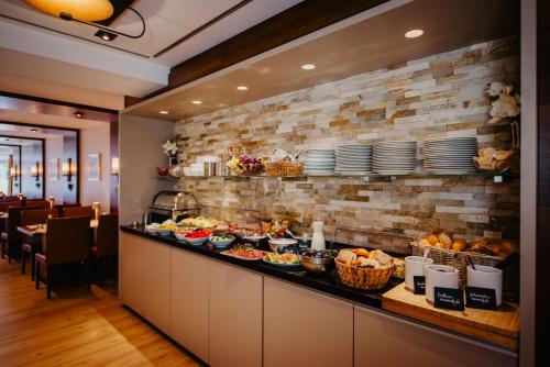 餐飲選擇, 哈塞爾霍夫酒店及餐廳 (Hotel-Restaurant Haselhoff) in 科埃斯費爾德