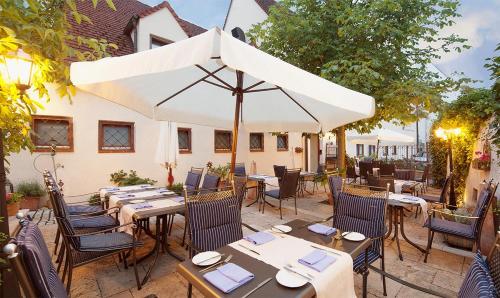 Iekārtas, Hotel & Restaurant Zur Glocke in Hochstadt an der Donau