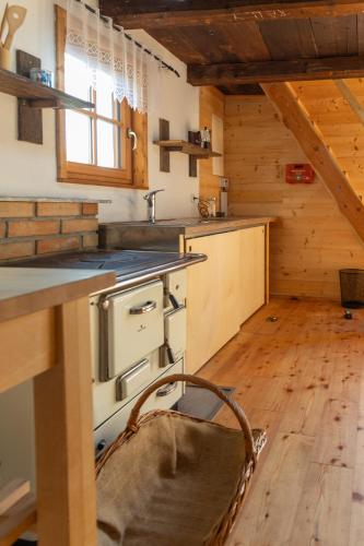 Konyha, Waldhütte Stifthube (Waldhutte Stifthube) in Vordernberg