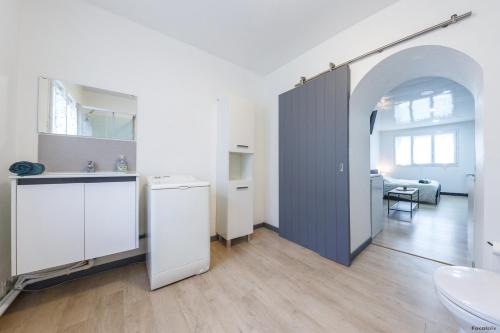 Vannas istaba, LE COCON - T1 - 26 m2 in Lhommaizé