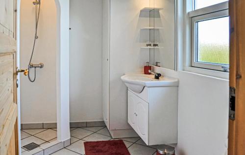 Bathroom, Three-Bedroom Holiday Home In Thisted in Norre Vorupor