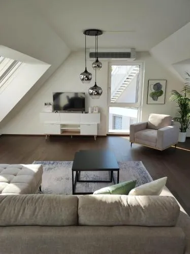 Luxus Penthouse gegenüber Vienna International Centre und Kaiserwasser in Wien, Österreich