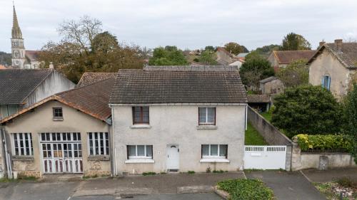 Viesnīcas āriene, LE REPAIRE - T2 23 m2 in Lhommaizé