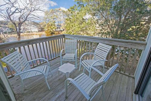 Oyster Catcher 32 Lake View3BR3BA Villa wKitchen - image 5