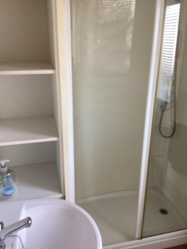 Towyn Golden Gate Rentals 153