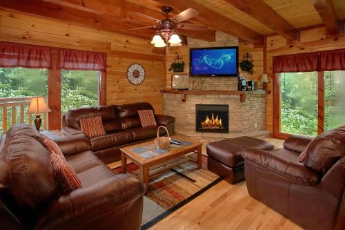 Cherokee Pool Lodge in Jenkins Mill, USA