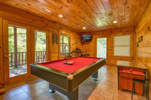 Browns Bear Den #235 by Aunt Bug's Cabin Rentals - image 10