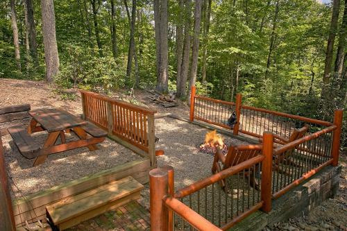 Browns Bear Den #235 by Aunt Bug's Cabin Rentals - image 12