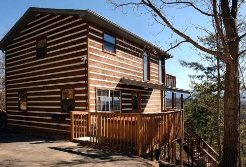 Amazing View #223 by Aunt Bug's Cabin Rentals - image 11