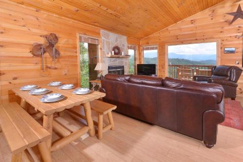 Amazing View #223 by Aunt Bug's Cabin Rentals - image 9
