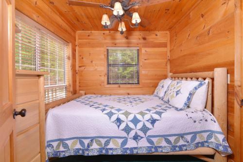 Amazing View #223 by Aunt Bug's Cabin Rentals - image 12